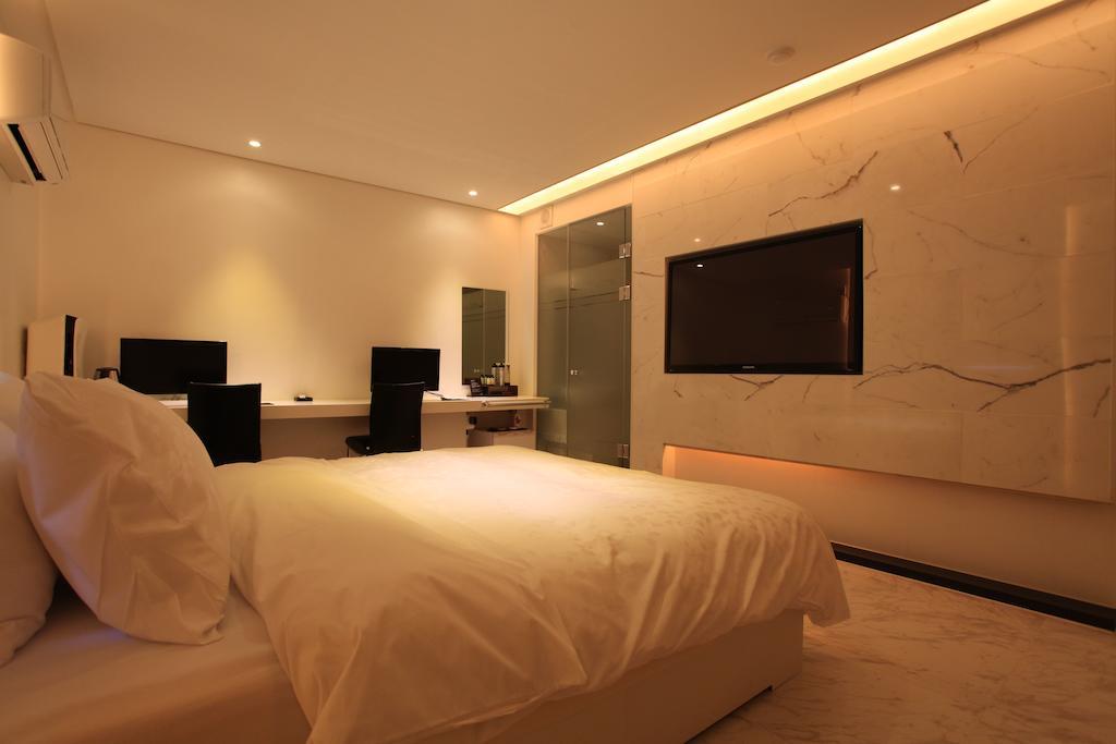 Lusso Hotel Сеул Стая снимка