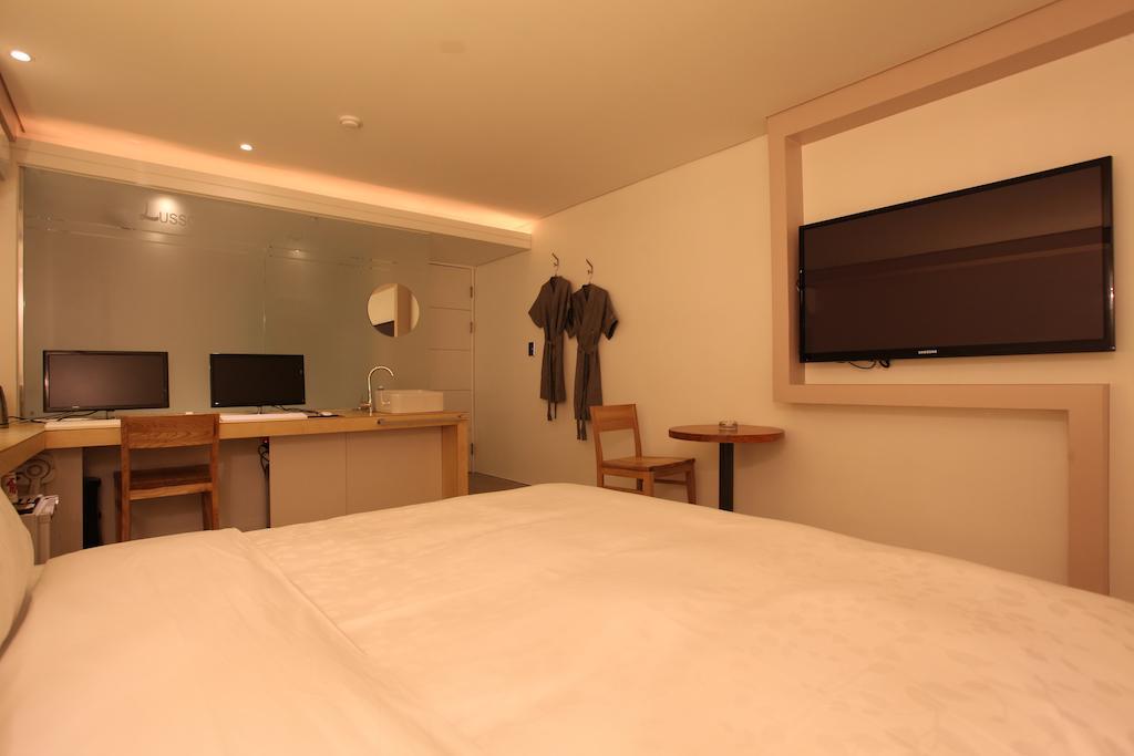 Lusso Hotel Сеул Стая снимка