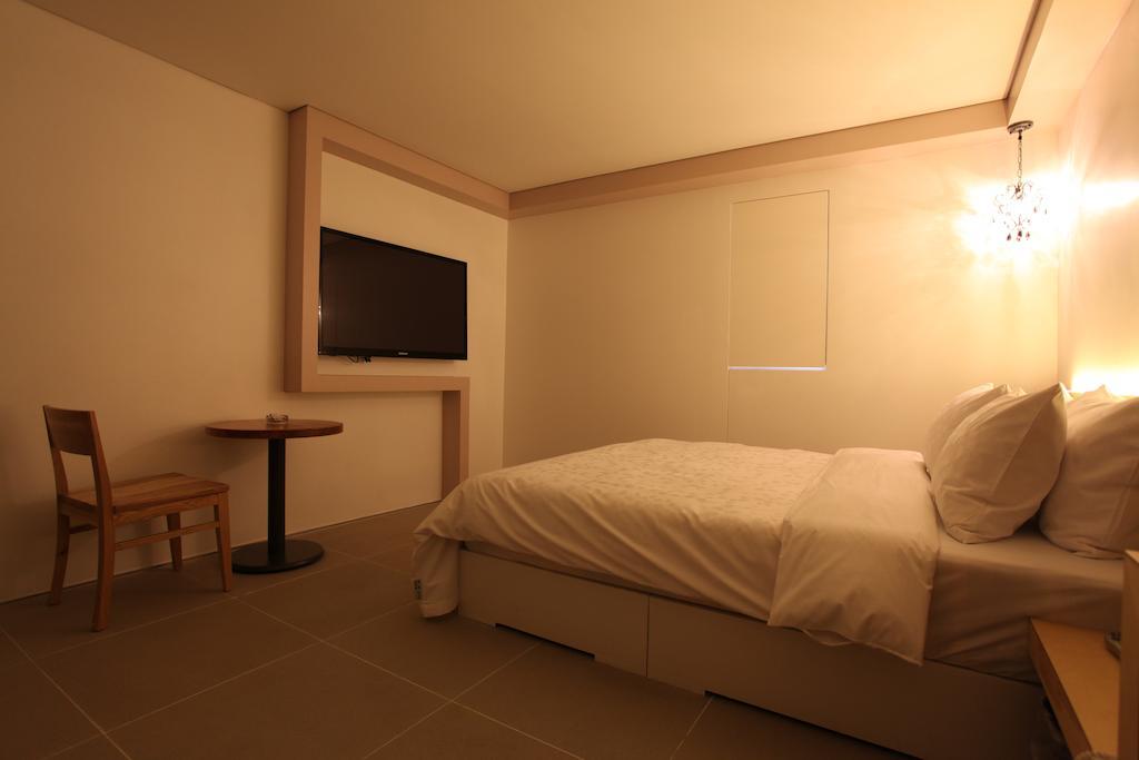 Lusso Hotel Сеул Стая снимка